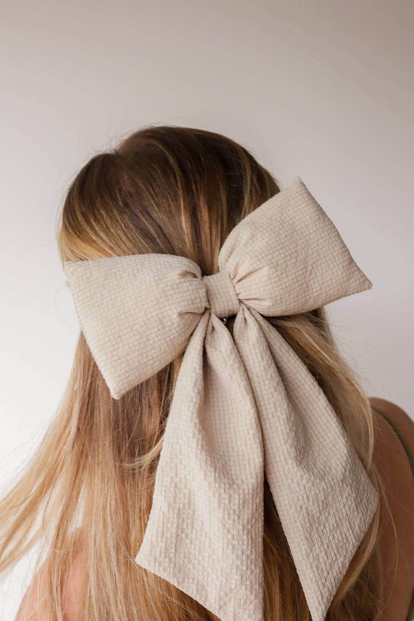 KAXI – Großhandel Haarschleife – Damen – BLOOM PUFFY SCHLEIFE8