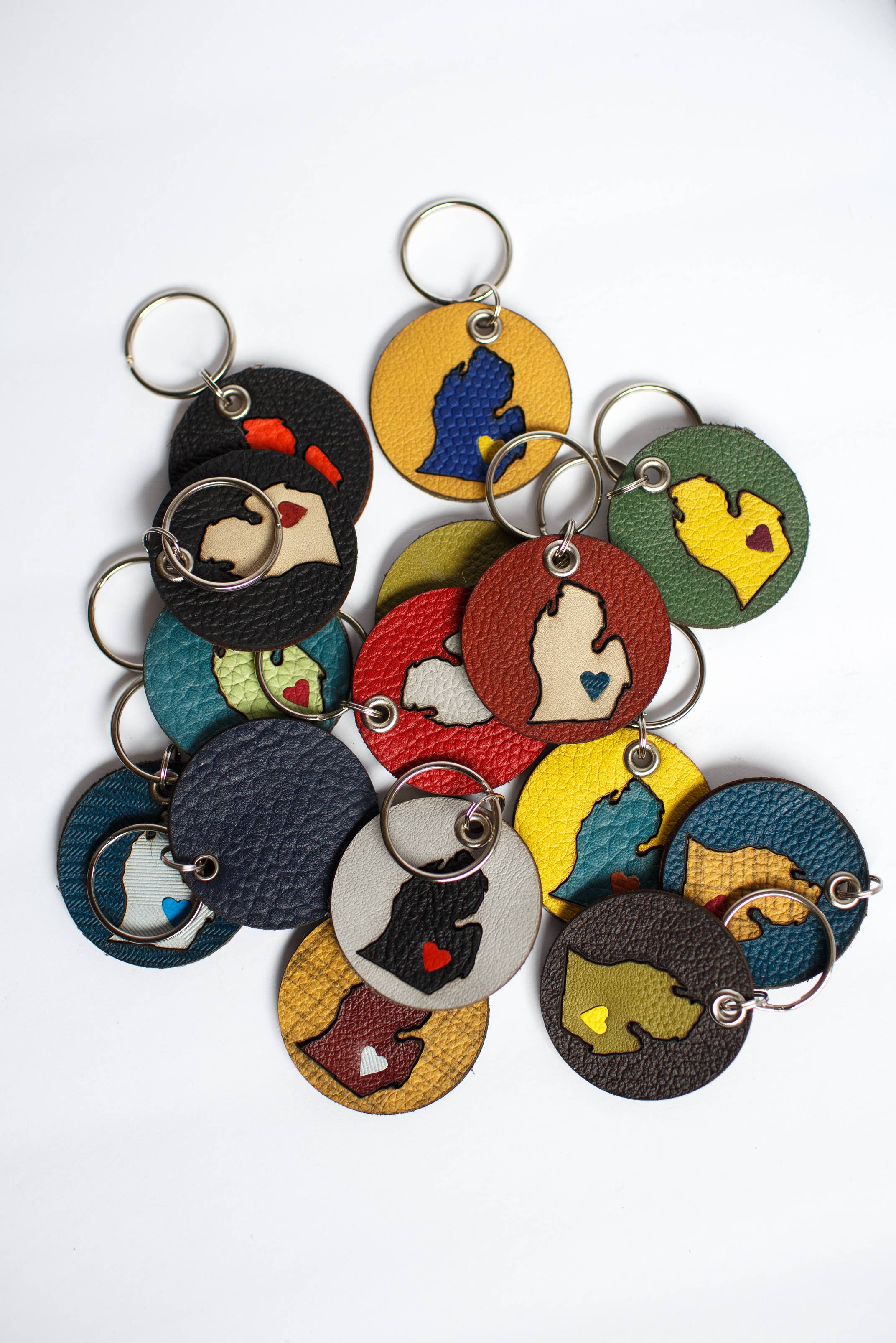 Mend on the Move - Wholesale Keychain - Unisex - On the Move Leather Keychain4