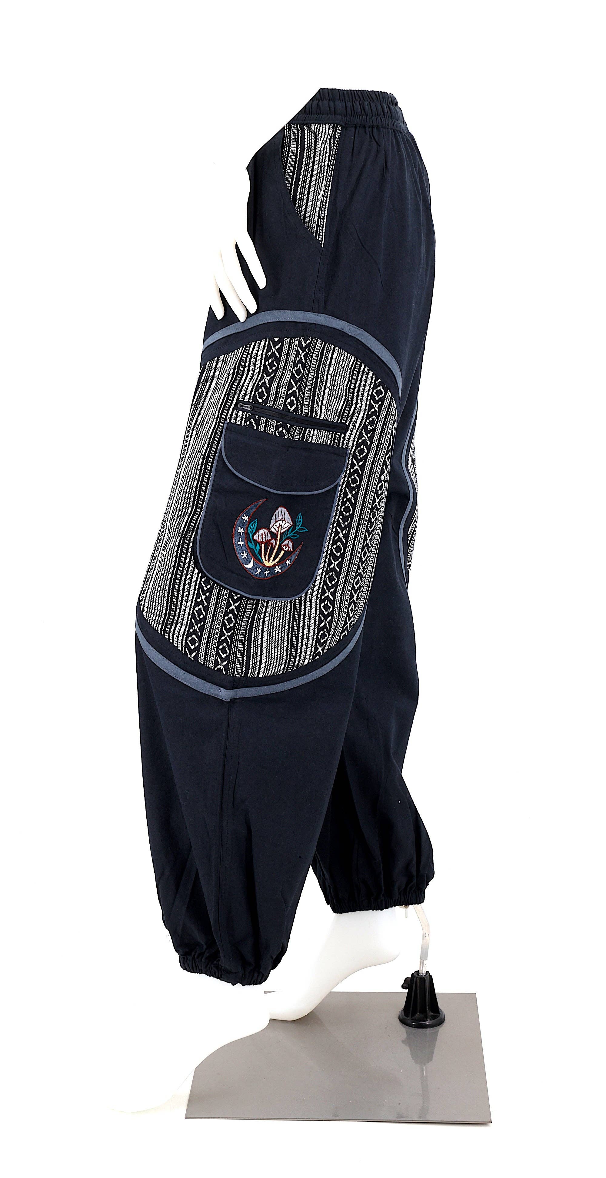 Himalaya Handmade - Venta al por mayor Pantalones - Mujer - Pantalones bohemios hechos a mano de algodón con bordado de luna y hongos estilo harem13