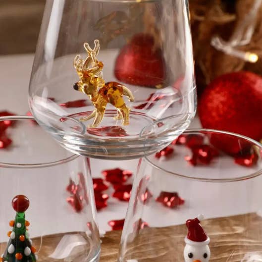 Piece of Trend – Engroshandel Drikkeglas/kop – Stykke glas - Drikkeglas - Murano Glas - Jul - Hjorte