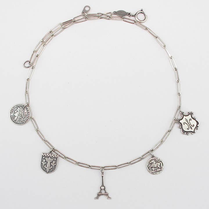 Collier Charm "Nous Aurons Toujours Paris" Argent pour la vente par La Vie Parisienne