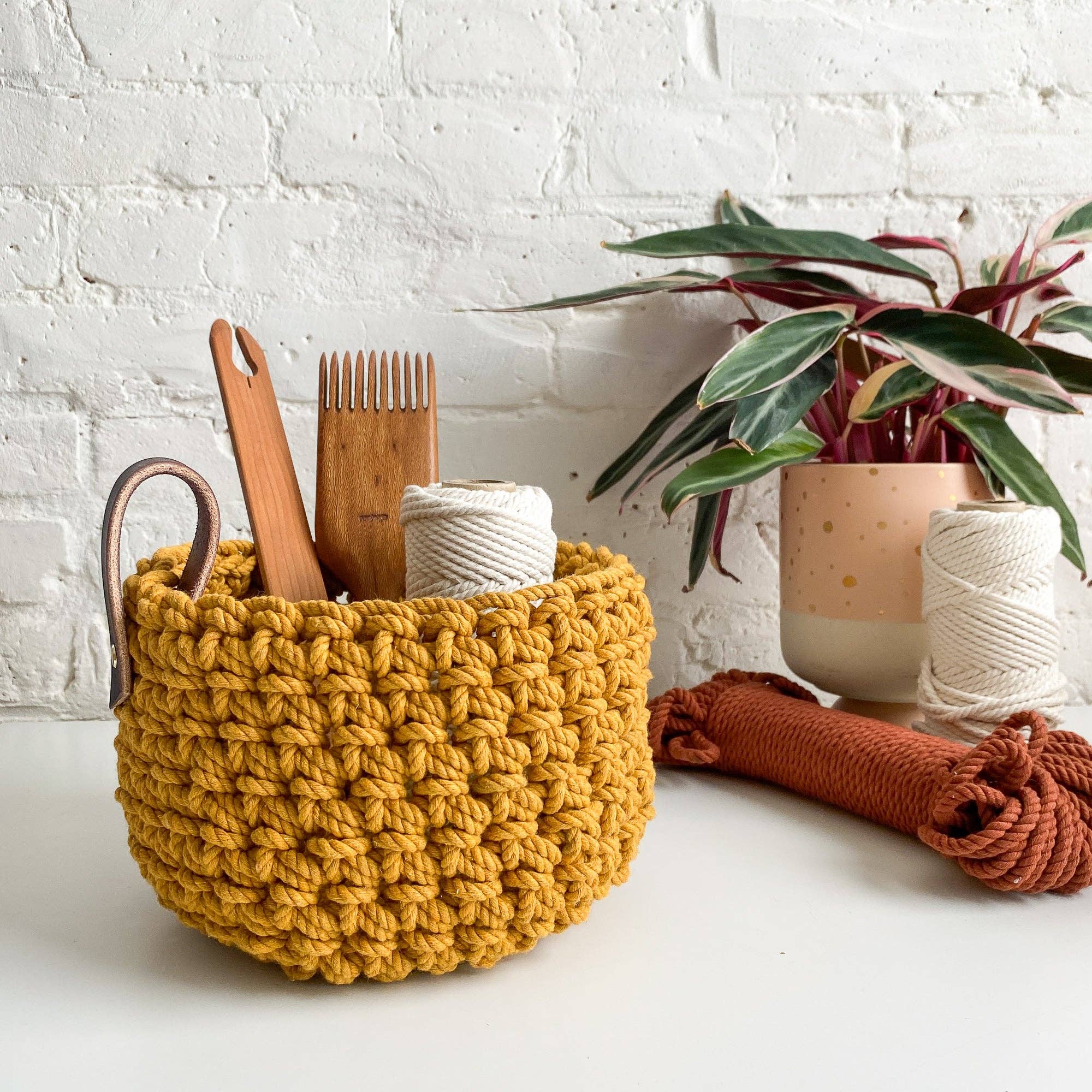 Flax & Twine - Wholesale Knitting/Crochet Supplies - Chelsea Rope Basket Kit14