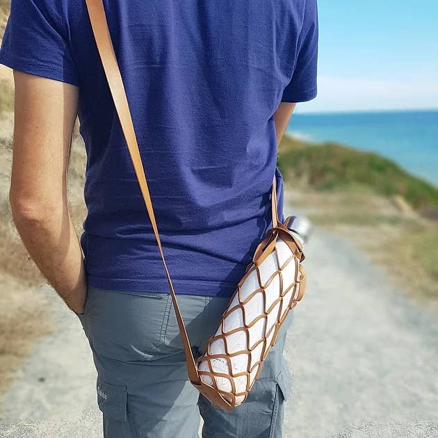 Drink in Style - Wholesale Crossbody bag – Women's - Backpack Cross Body Bottle Bag2