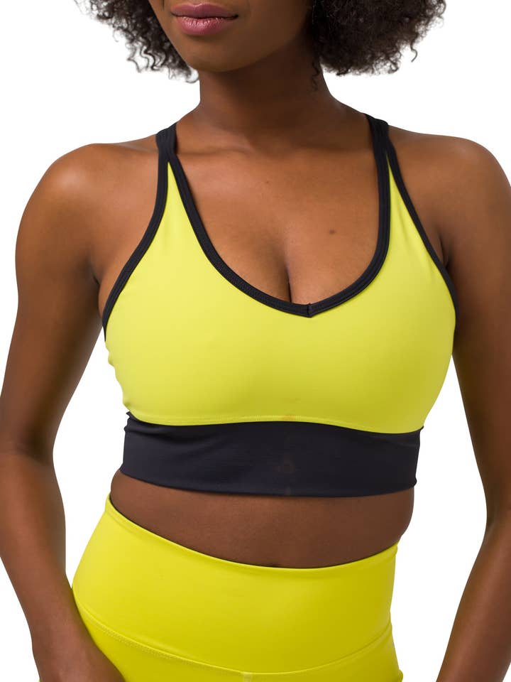 Soutien-gorge Let's Get Strappy Tech pour la vente par Perspective Fitwear