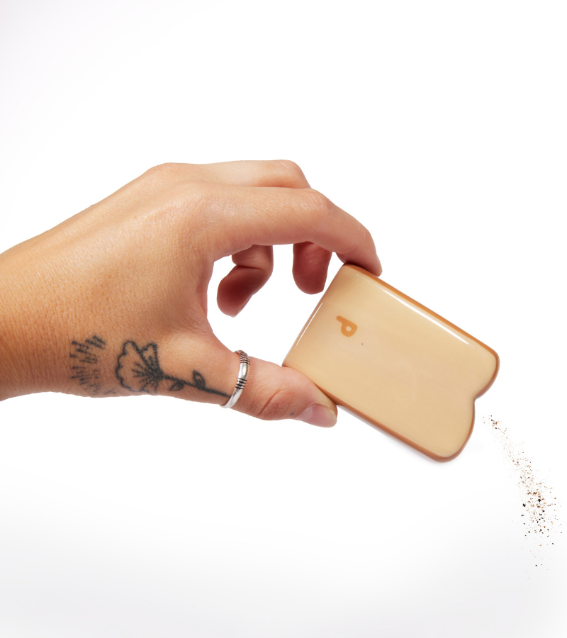 L'expressionist - Wholesale Salt & Pepper Shaker Set - Brioche salt and pepper shaker set2