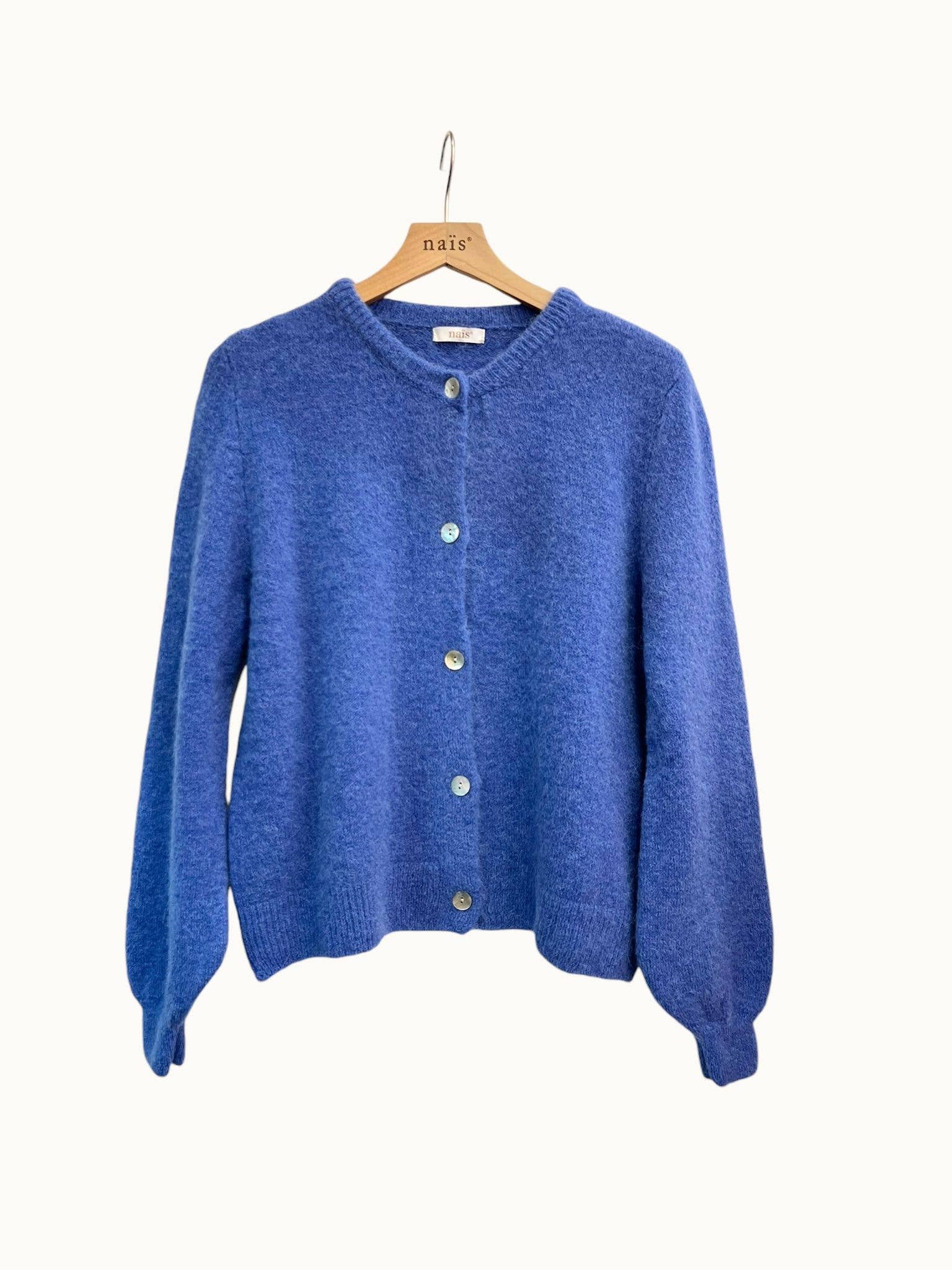 NAÏS PARIS - Wholesale Cardigan - Women's - SUPER FINE ALPACA SHORT BUTTON CREW NECK CARDIGAN22