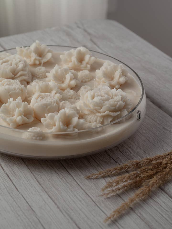 HUGE! Unique Custom Scent - Flower Candles, 5 Wicks for wholesale by Allure CA