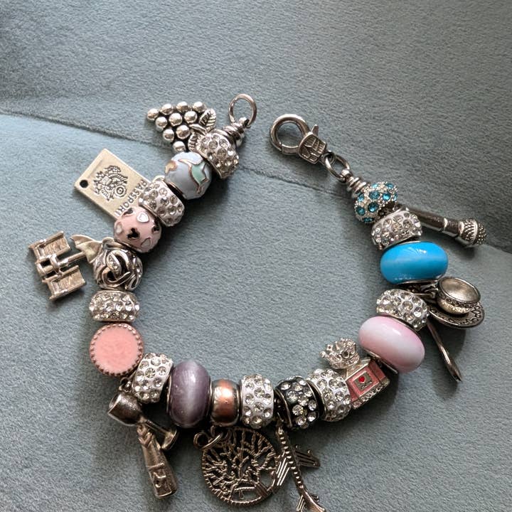 SLL Exotic Candles and More – wholesale Berlockarmband – Eleganta smycken för kvinnor