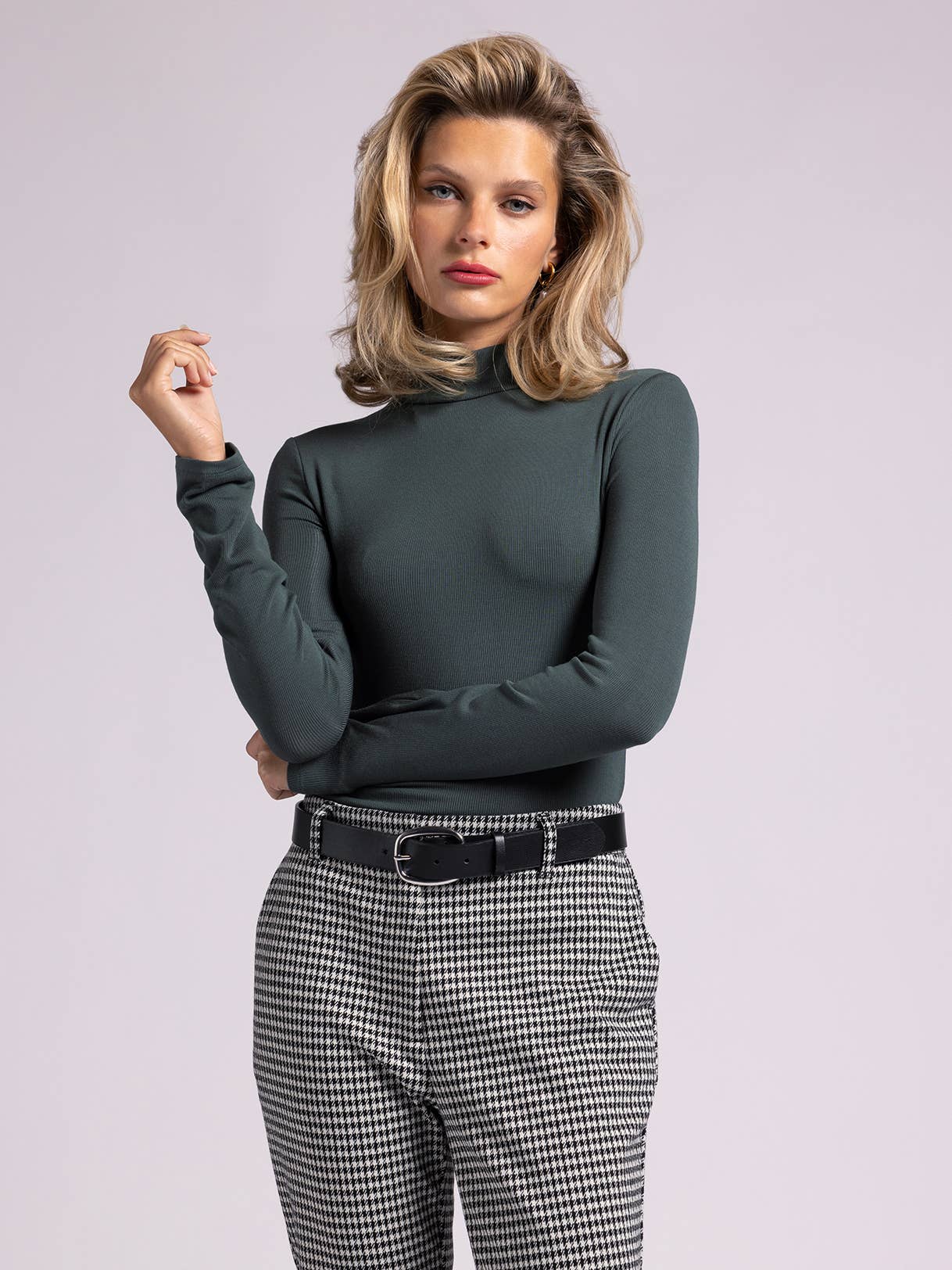 Weekend Los Angeles - Wholesale Knit Top - Women's - Mock Neck Microribbed Long Sleeve - MONROE TOP1
