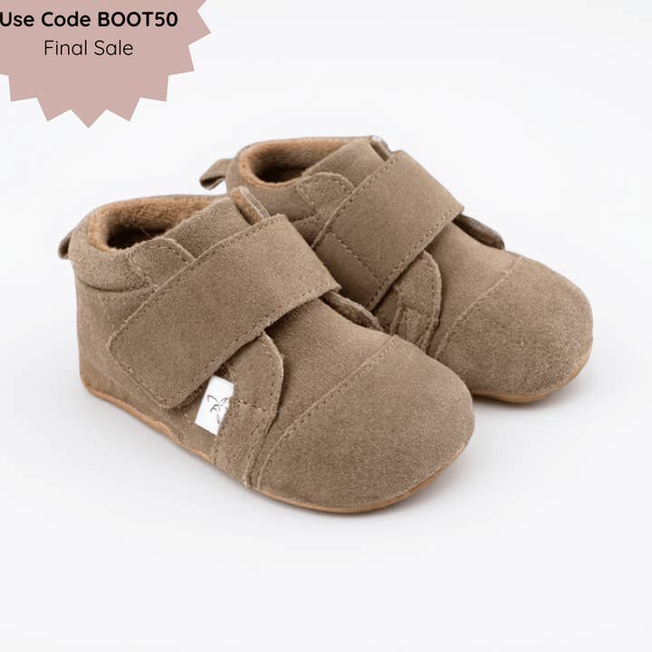 De Wyatt voor wholesale door Little Love Bug Company