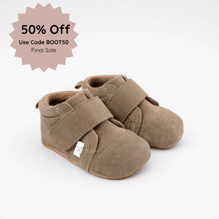 Le Wyatt pour la vente par Little Love Bug Company