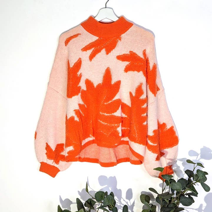 Tempest Designs – wholesale Knitted jumper – Women′s – Luxe hi-lo jumper with bell sleeves and abstract leaf knit (M-L)1