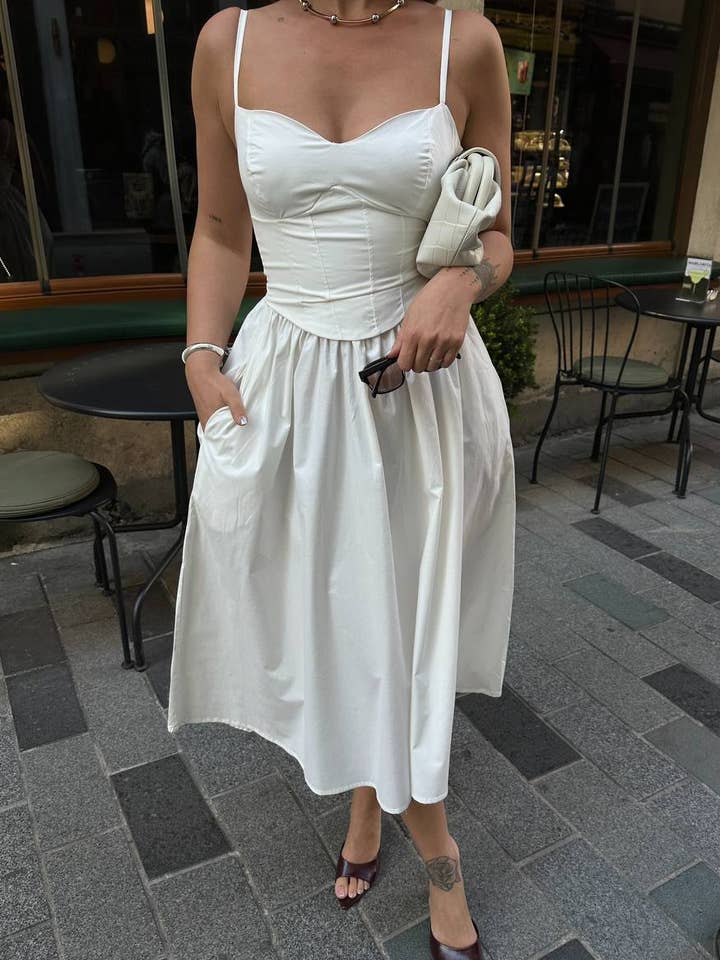 Standpoint Top - Wholesale Dress - Women's - The Seraphina Sweetheart Corset Midi Dress - 1199