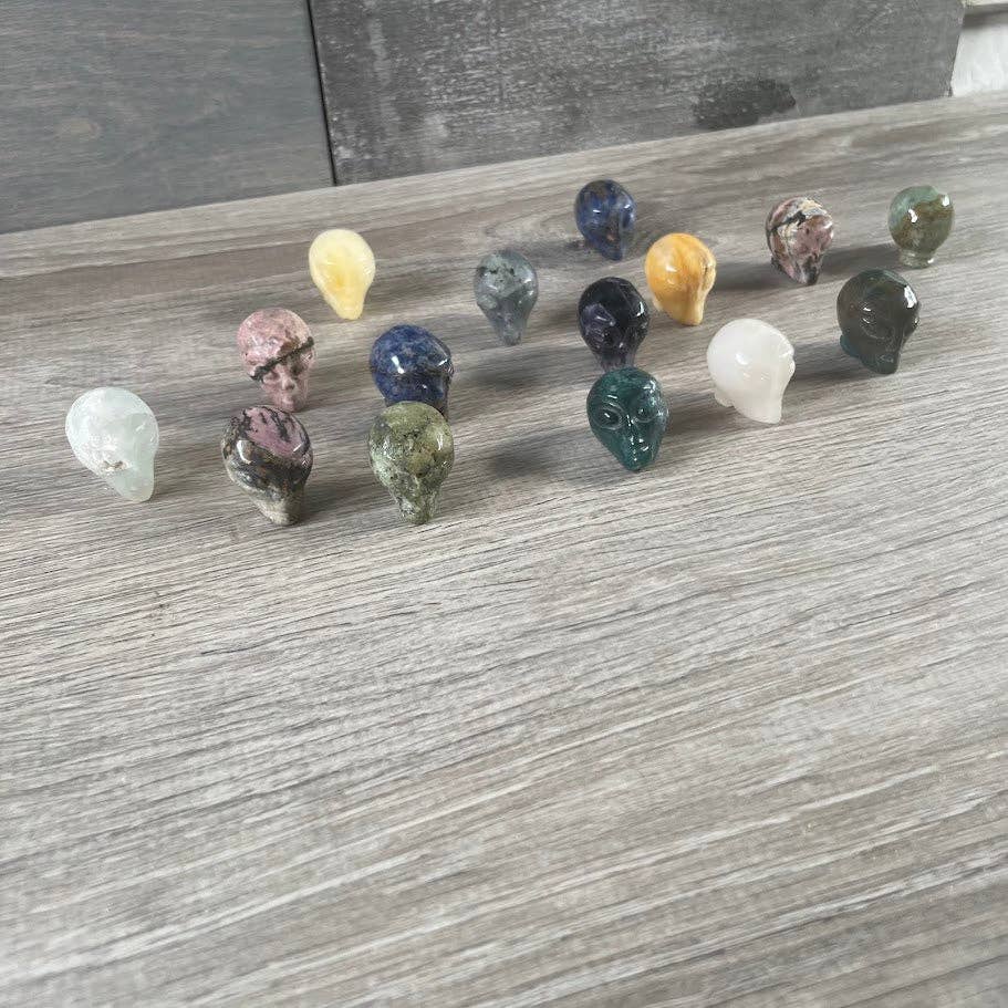 Keystone Crystals - Wholesale Spiritual Stone/Crystal - Assorted Gemstone Skull Figurines – Crystal Carvings in Bulk12