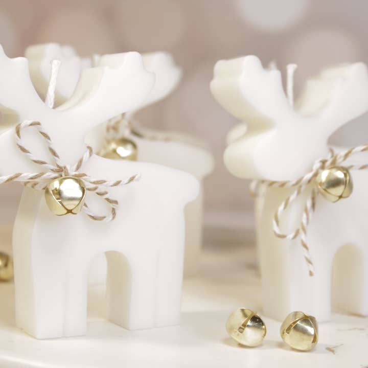 Reindeer Candle - Christmas Candle - Handmade Candle for wholesale by Aguas Claras Organics