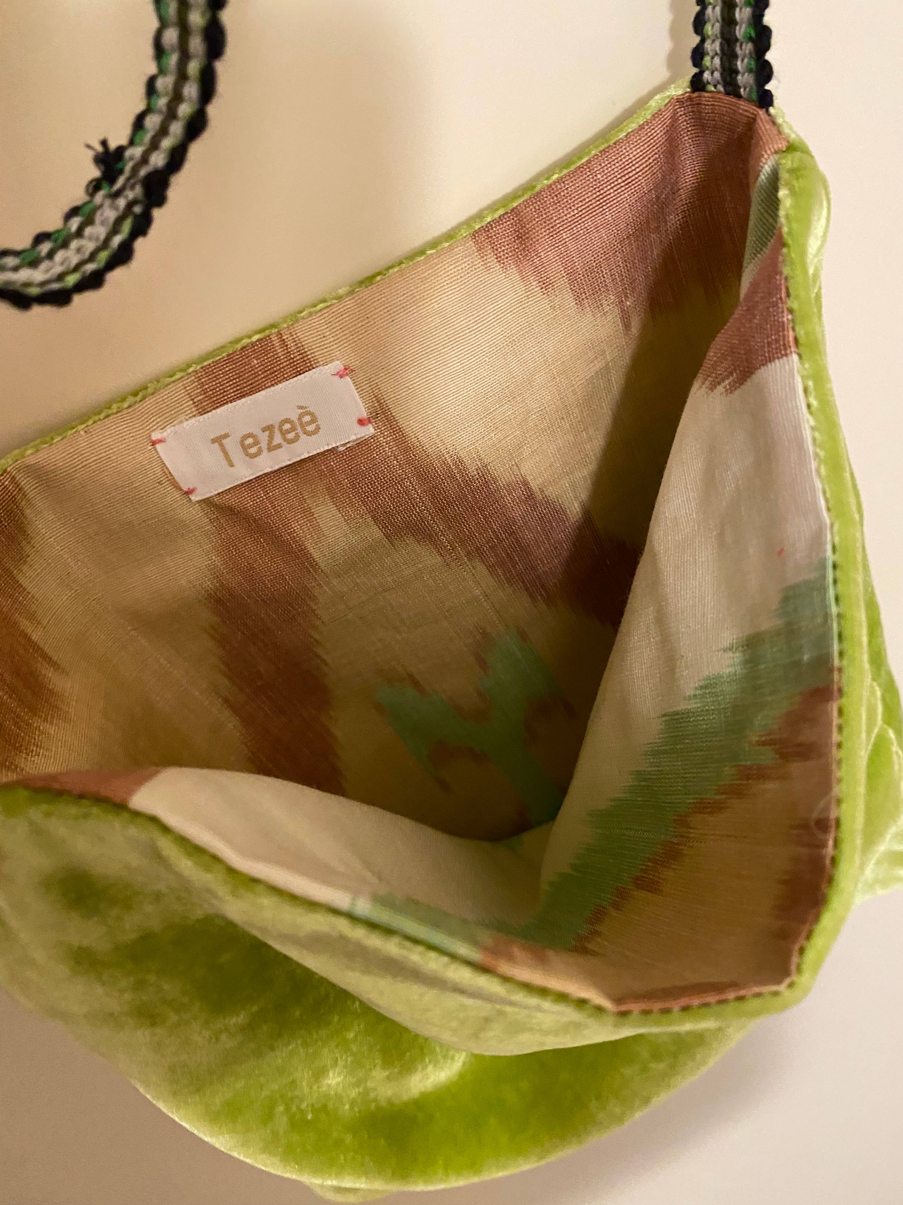 verschiedene Farben Mini-Shopper aus Samt, Handtaschen für den Großhandel auf Faire11