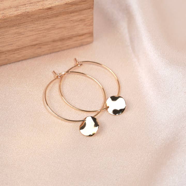 Meora Paris - Wholesale Hoop Earrings - 18k gold-plated Echo hoop earrings2