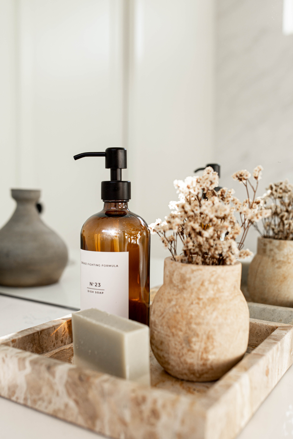 Luxe B Co - Wholesale Vase - Sandstone Vase3