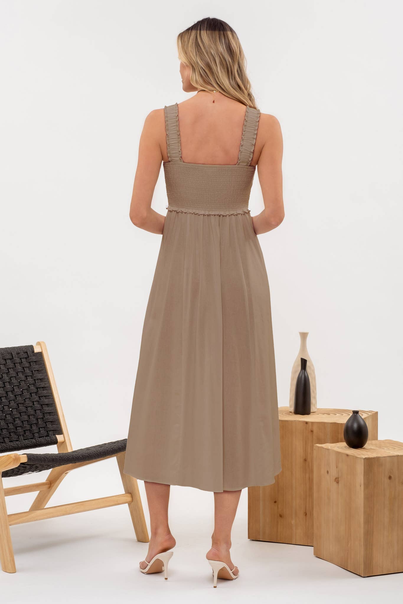 Blu Pepper - Wholesale Jurk - Dames - MIDI-JURK MET SMOCKWERK, MOUWLOOS EN KNOOPSLUITING33