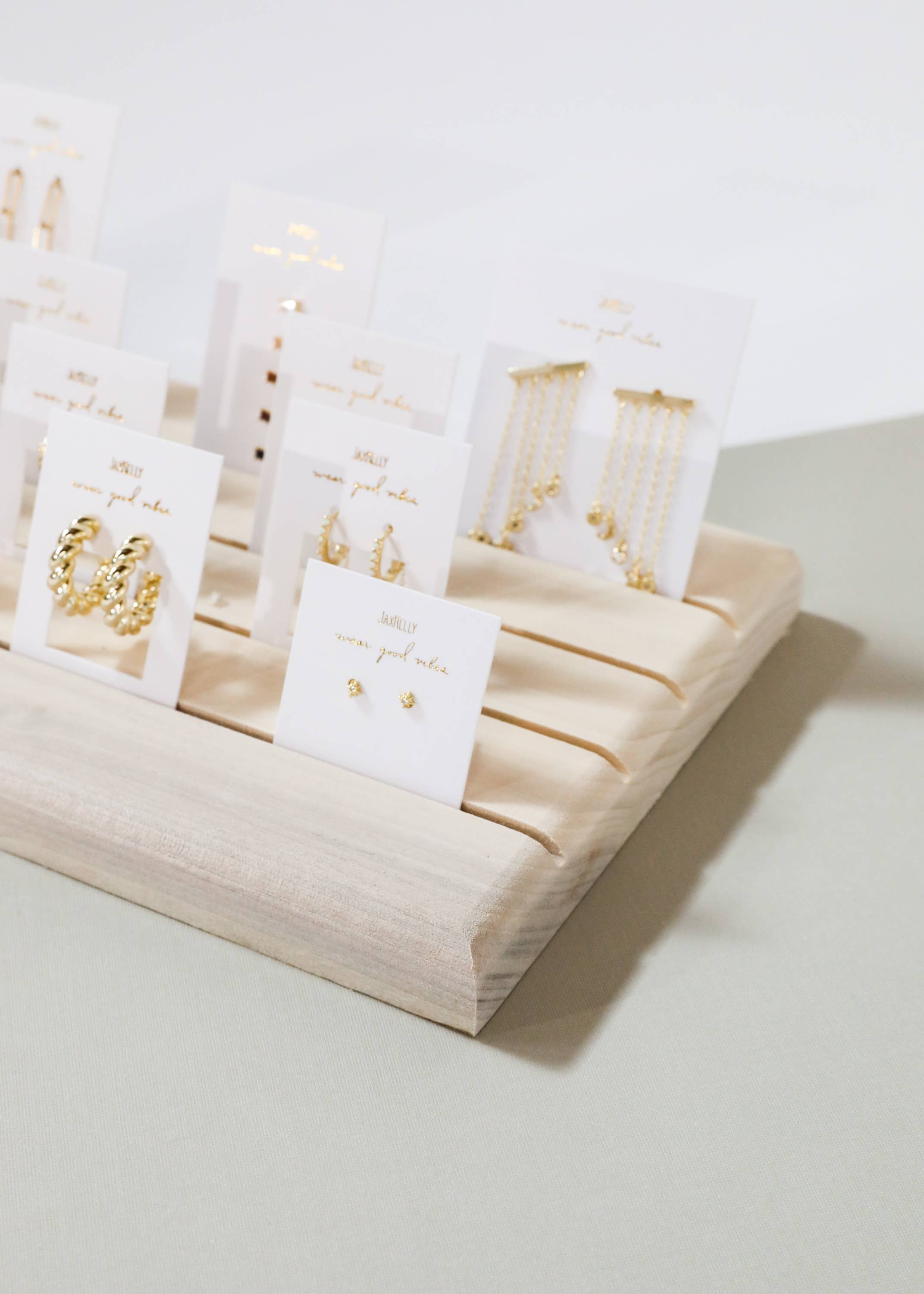 JaxKelly - Wholesale Jewelry Stand & Display - Wooden Earring Horizontal Display Board6