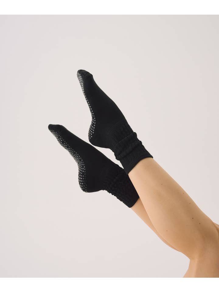 MoveActive - Wholesale Socks - Women's - Scrunch Non Slip Grip Socks - Charcoal