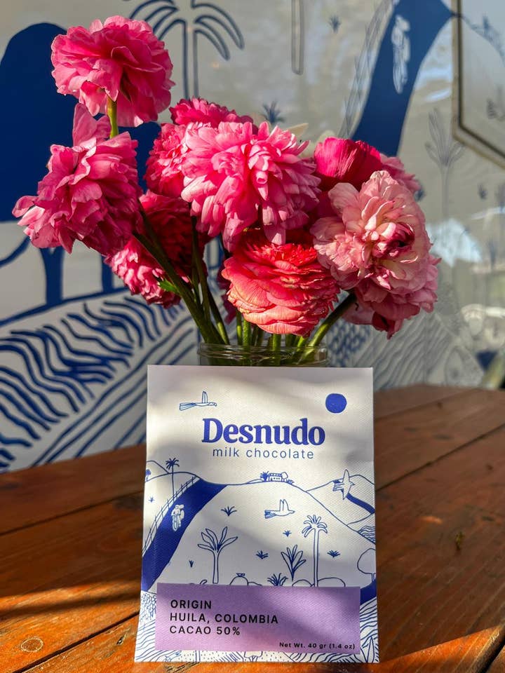 Desnudo Milk Chocolate Bar *Austin Only for wholesale by Desnudo Coffee