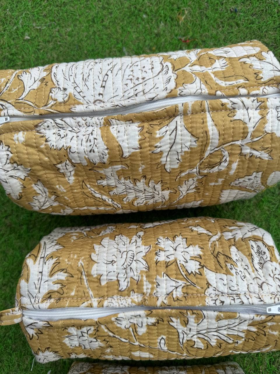 GYPSY STUDIO – wholesale Sminkväska – Amanda tryckt kosmetikväska damväska vadderade bomullsväskor1