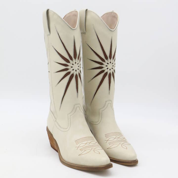 Moonrise western cowboy boots off white leather womens shoes for wholesale on Faire