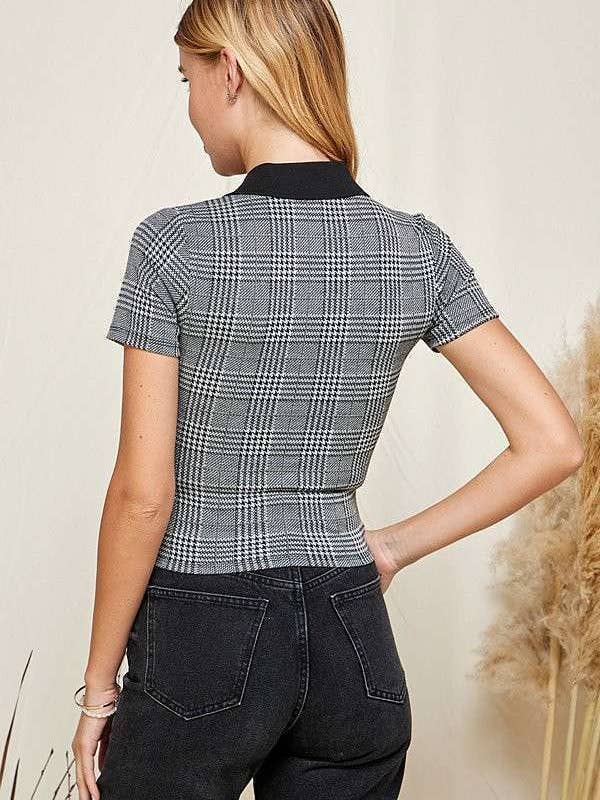 Heart & Hips - Wholesale Polo - Women's - JT47491A - BUTTON DOWN JACQUARD PLACKET POLO TOP3