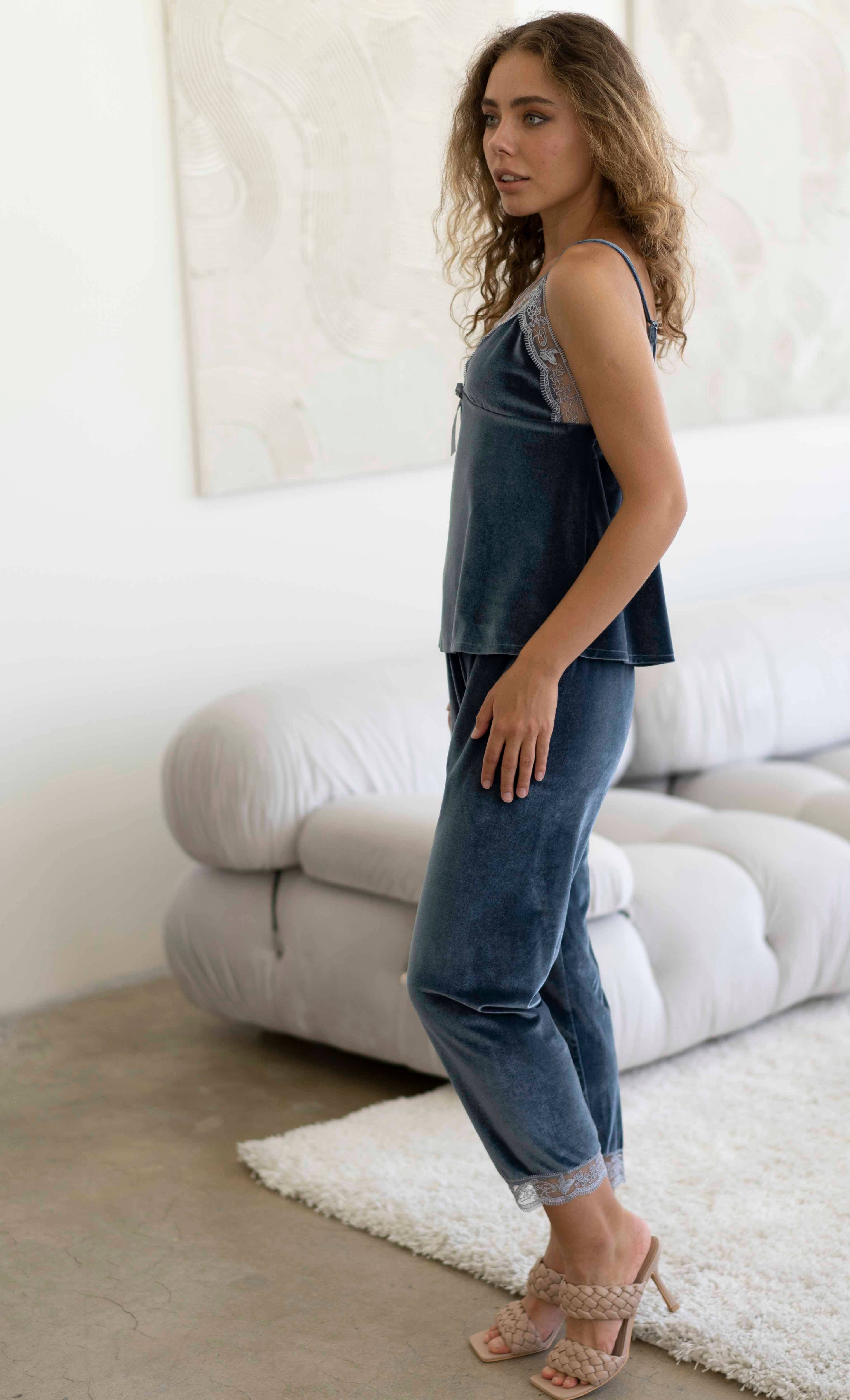 KAYAN.L – Conjunto de pijama - Mulher por atacado – Conjunto de pijama sonhador de veludo azul-cinza11