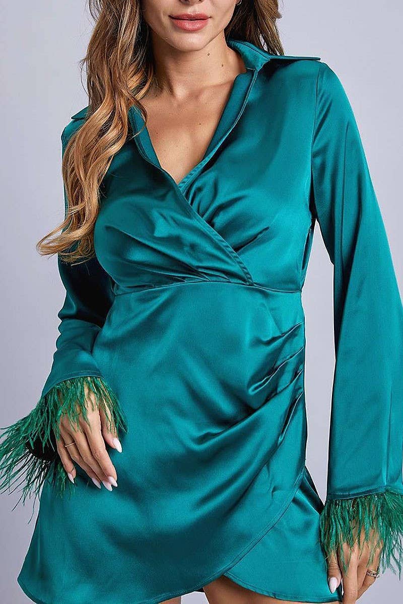 ROUSSEAU - Wholesale Dress - Women's - FEATHER SLEEVES WRAP MINI DRESS8