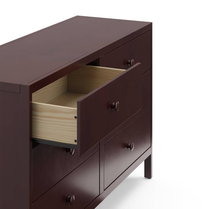 Storkcraft - Wholesale Bedroom Furniture - Graco® Universal 6 Drawer Dresser