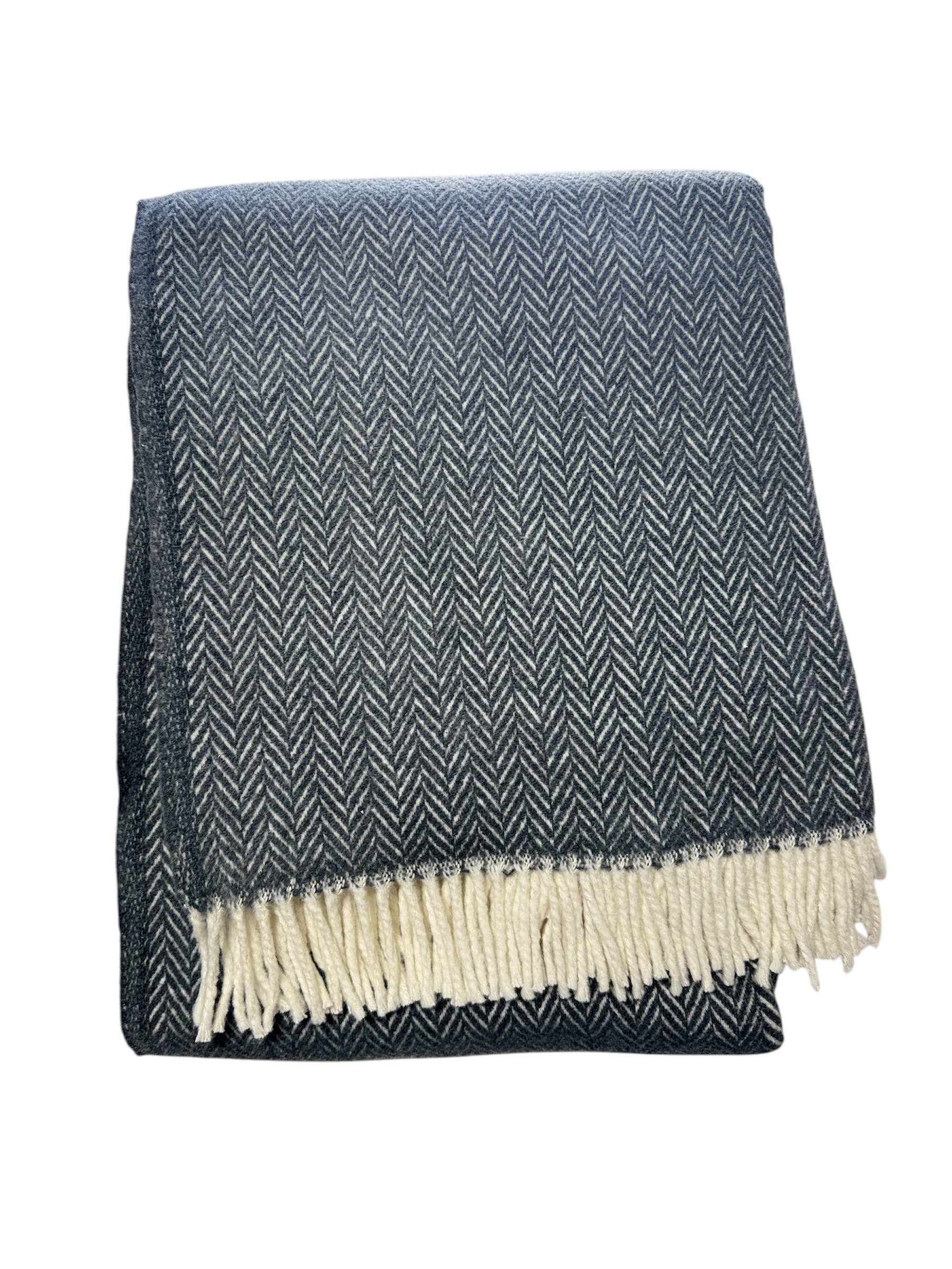 A Soft Idea - Wholesale Throw Blanket - 355 - Herringbone Plush Throw5