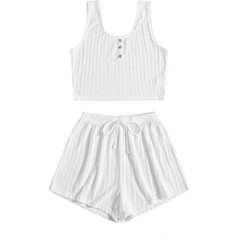 The Lounge Edit - Vente Ensemble de vêtements d'intérieur – femme - Ensemble haut court et short de couleur coordonnée pour femmes9