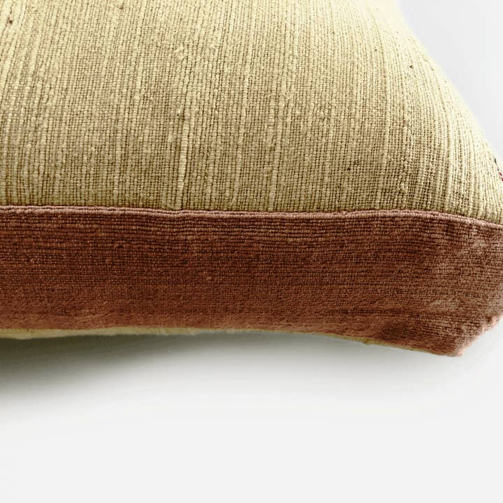 Happy French Gang - Wholesale Throw/Decorative Pillow - Mustard and Himalayan Contour Line Pillow 18x18in0