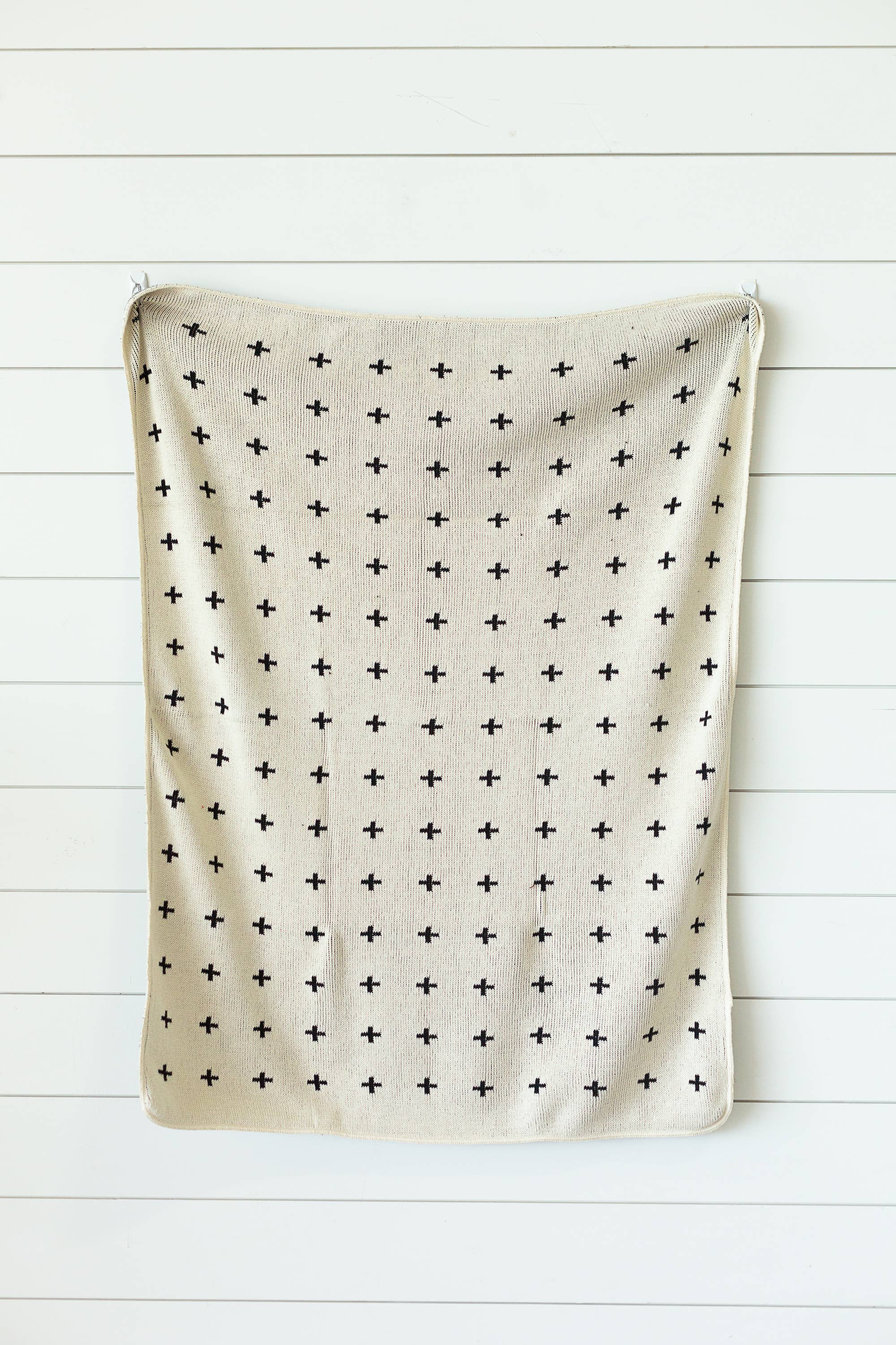Modern Burlap - Wholesale Throw Blanket - Made in the USA | Mini Swiss Cross Knit Throw12