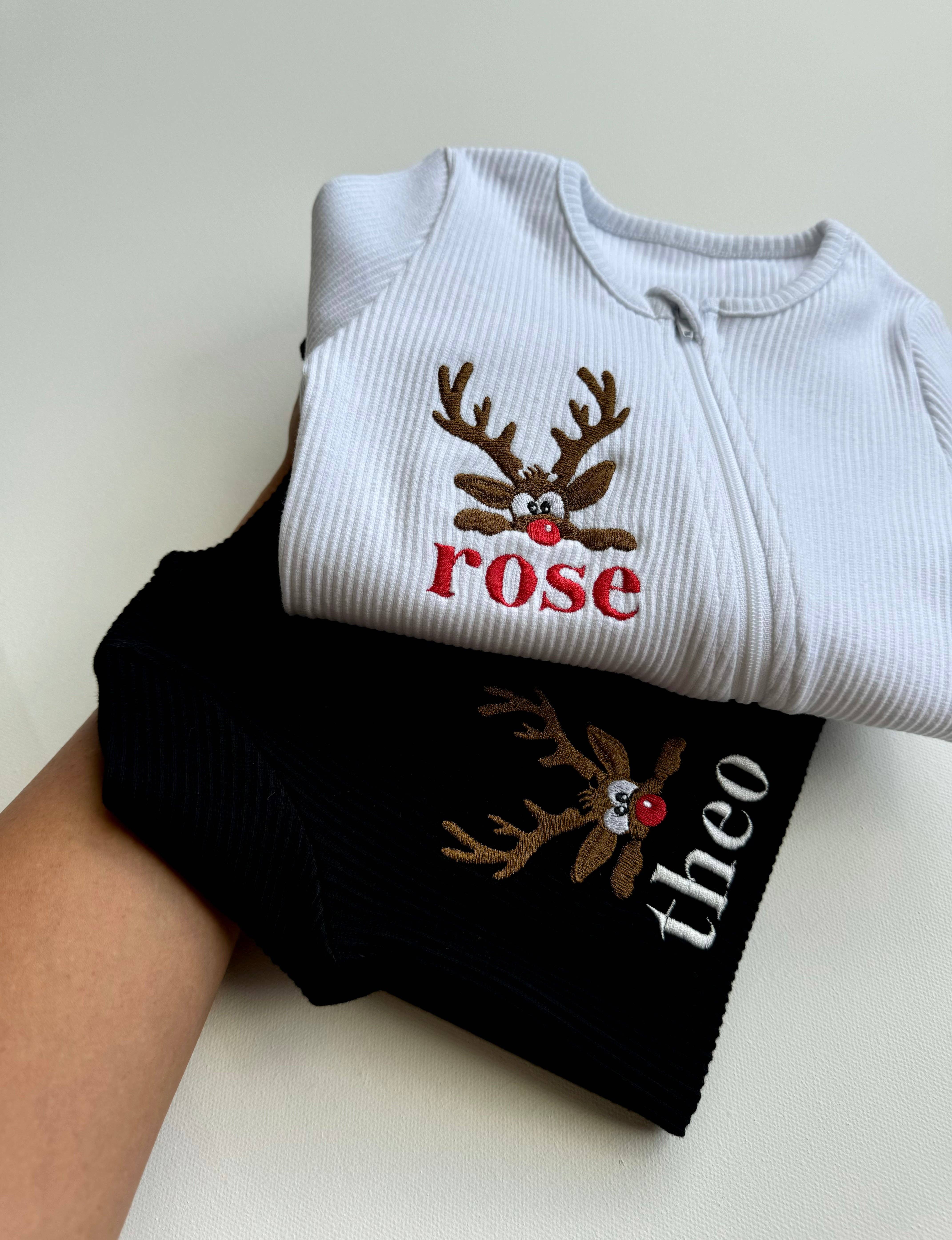 DreamBuy - Vendita all'ingrosso Pigiamino - Neonati - Tutina natalizia con zip a forma di renna9