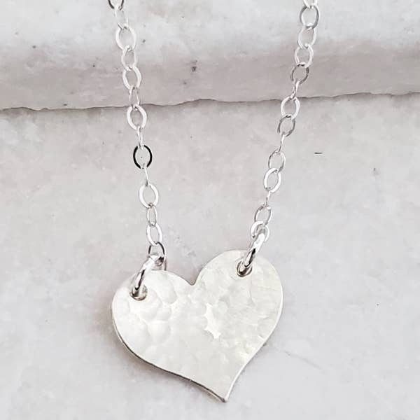 Sosie Designs - Wholesale Pendant/Charm Necklace - Silver Hammered Heart Necklace