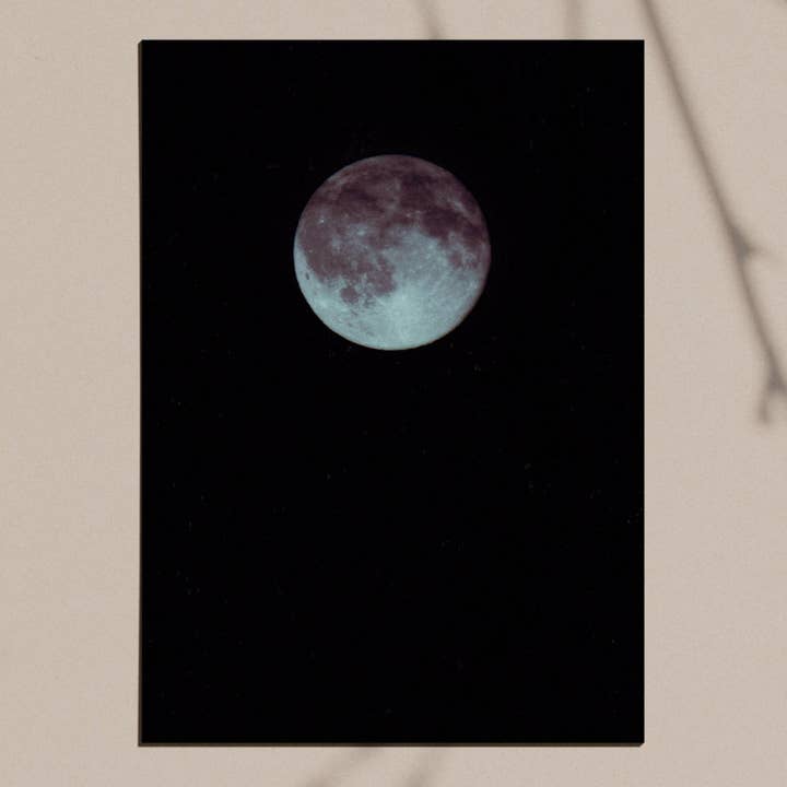 Lunar Giclee Print for engroshandel hos Nyxturna