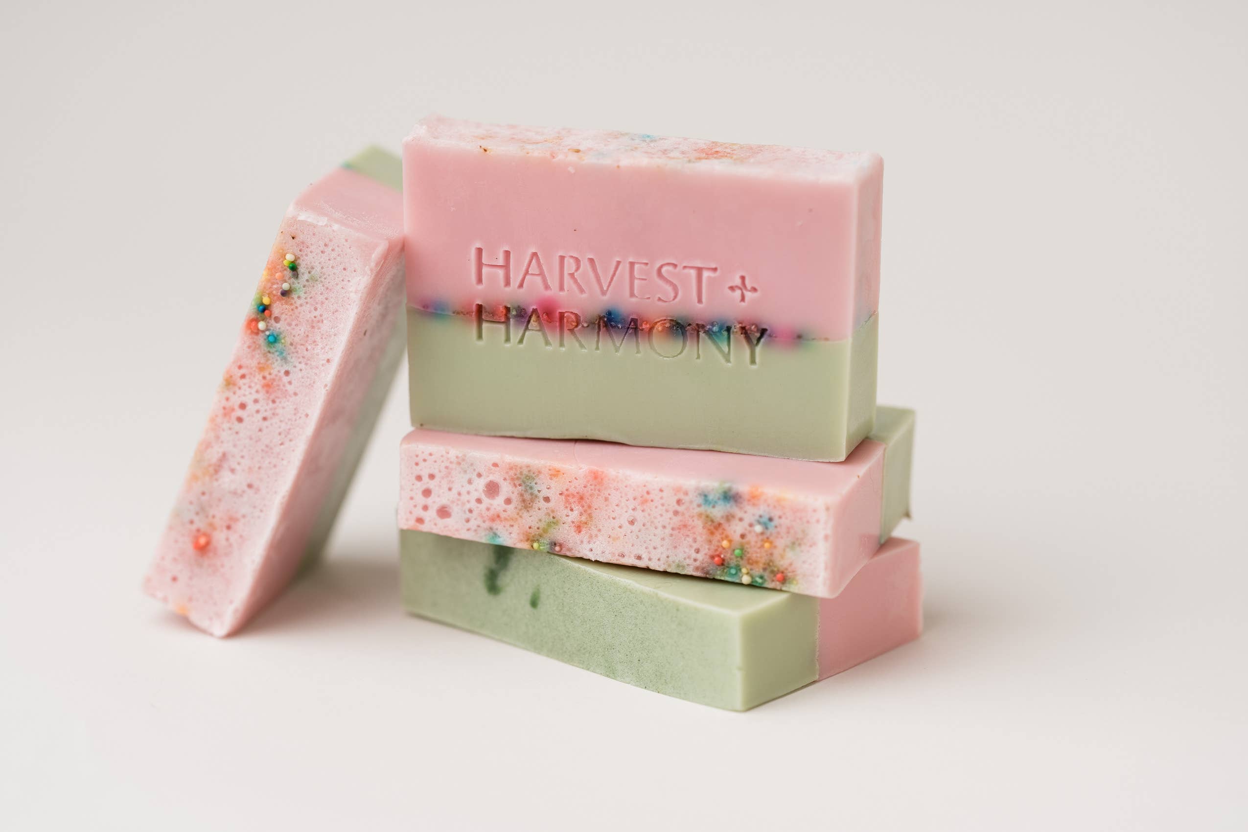Harvest + Harmony - Wholesale Bar Soap - Harvest + Harmony Christmas Goat Milk Soap With Sprinkles3