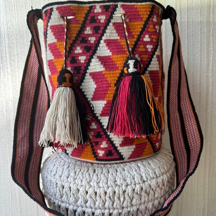 Cattleya Wayúu Mochilas Colombianas - Wholesale Shoulder Bag - Kids - Aracataca Backpack0