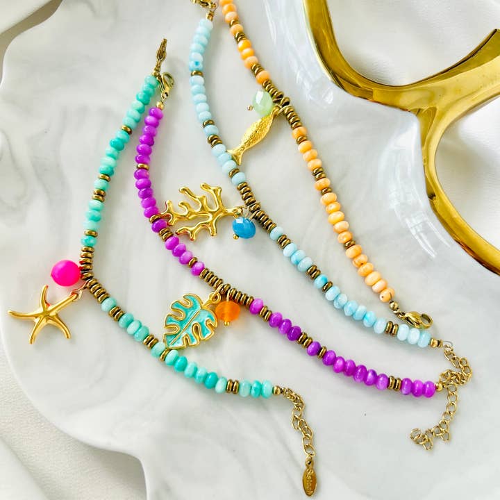 Goupi - Wholesale Charm/Dangle Bracelet - Summer charms exotic bracelets in various colors