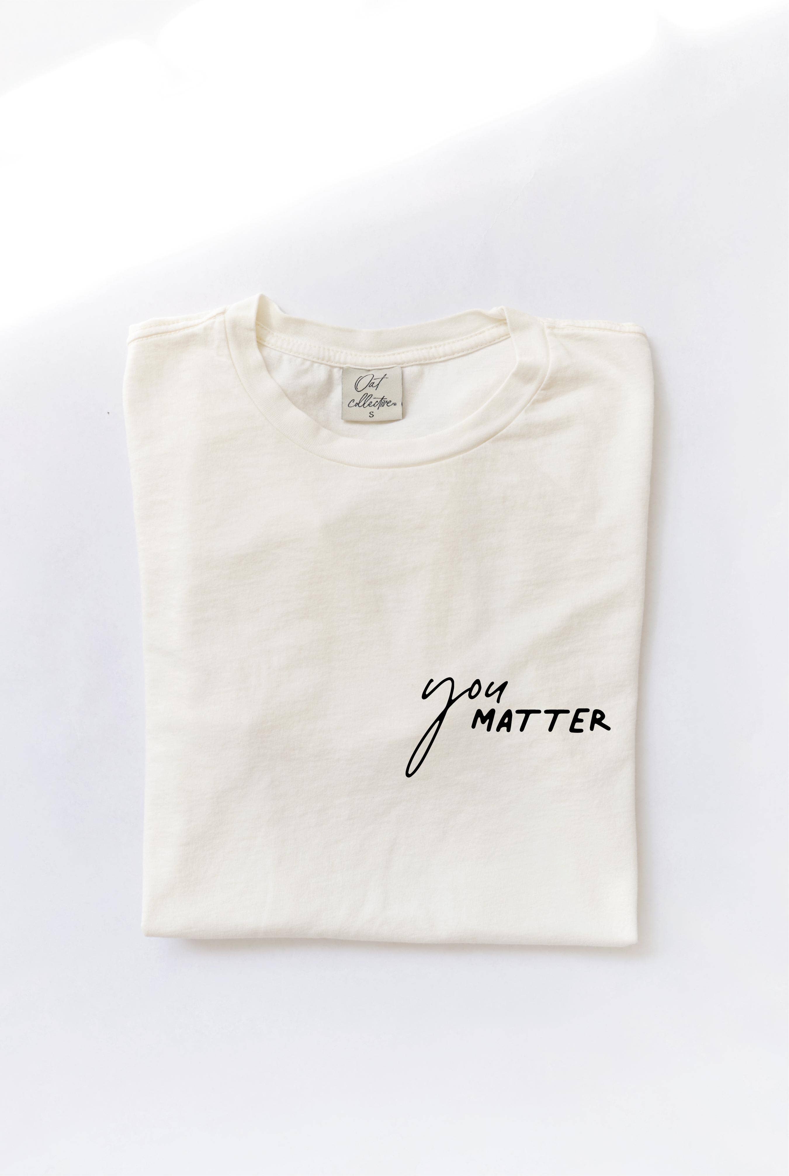 OAT COLLECTIVE – wholesale T-shirts med screentryck – Dam – DU MATTER Front & Back Mineral Grafisk Topp15