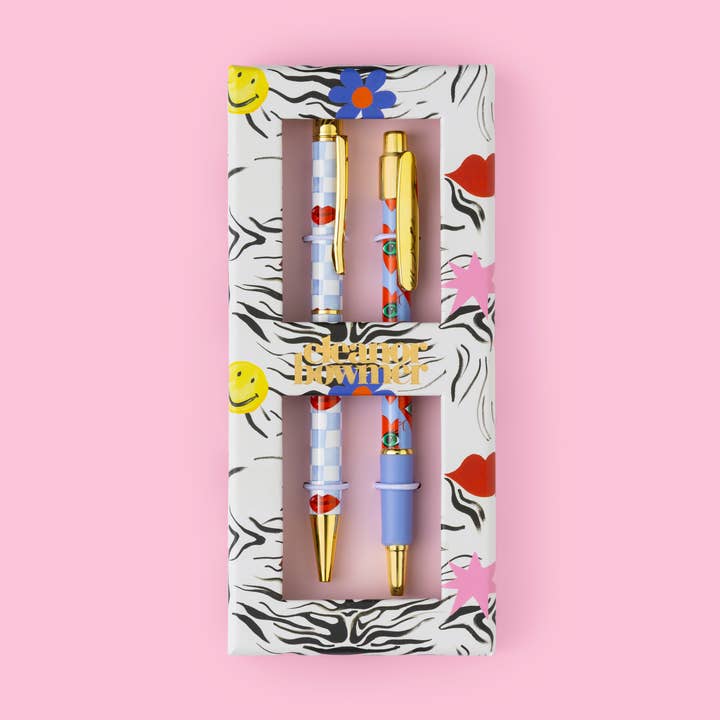Ensemble de stylos et crayons Lèvres & Cœurs pour la vente par Eleanor Bowmer