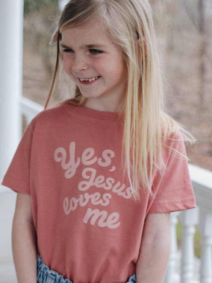 Camiseta Infantil Jesús Me Ama para venta al por mayor de Crowned Free