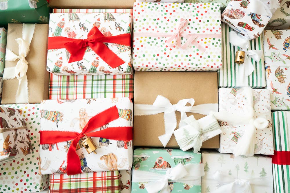 Lana's Shop - Wholesale Wrapping Paper Roll - Holiday Otters Gift Wrap Roll6