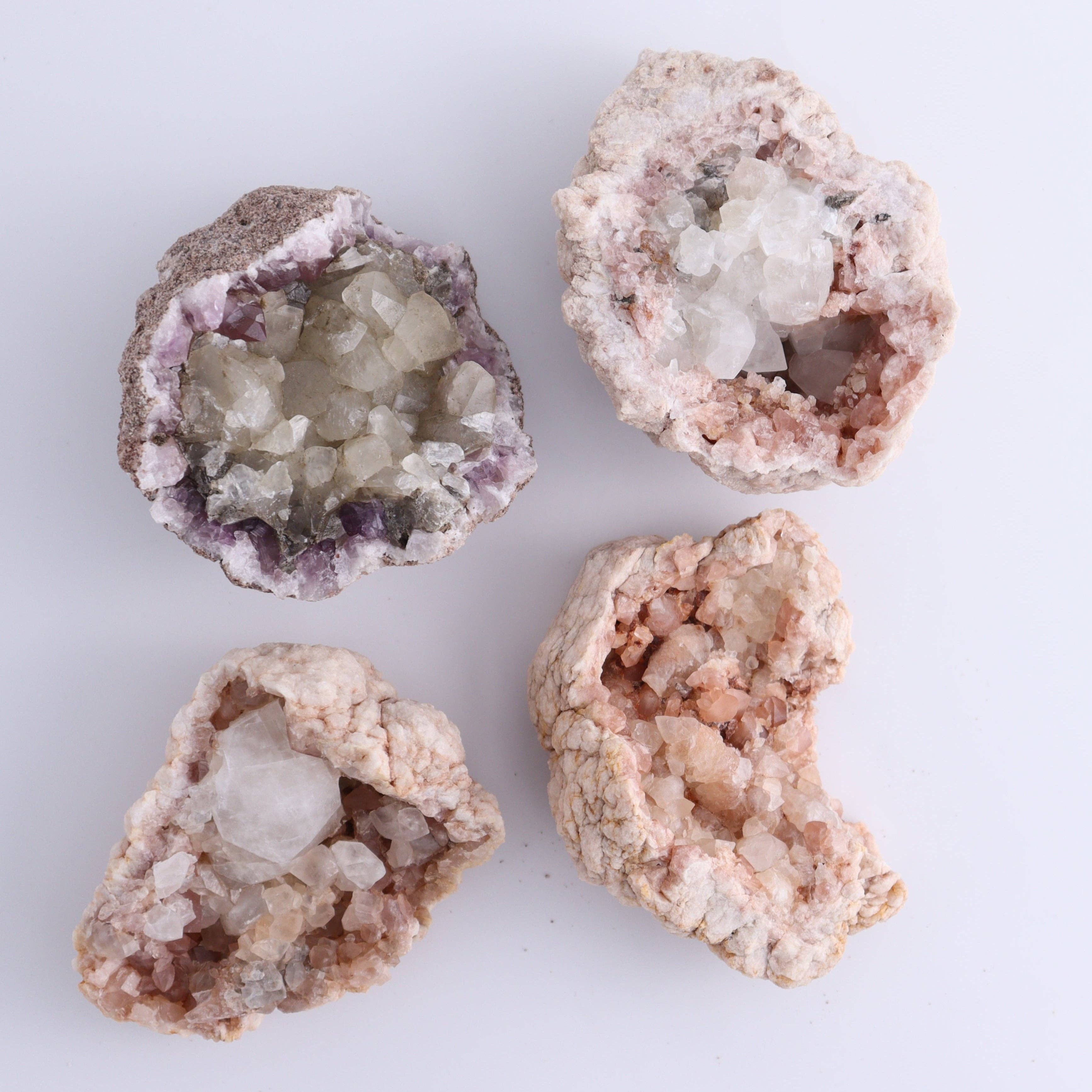Mi Esperanza Minerals - Wholesale Spiritual Stone/Crystal - Pink Amethyst Set of 124