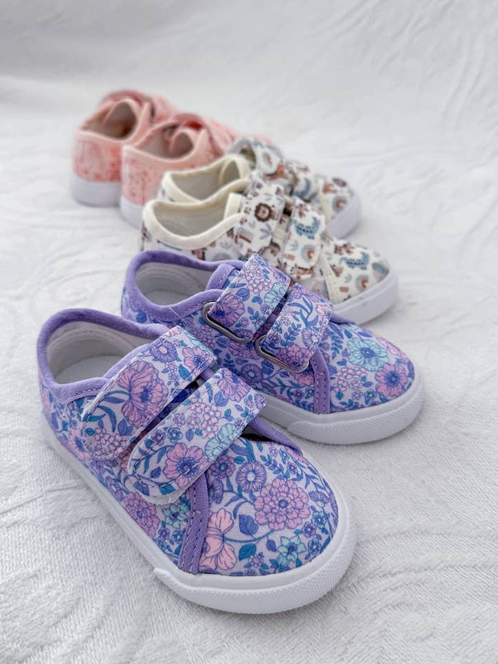 wonderland4children - Wholesale Casual shoes – Kids - Kids Shoes - SCARLETT ( EU Size 25 l AU 7.5 )3