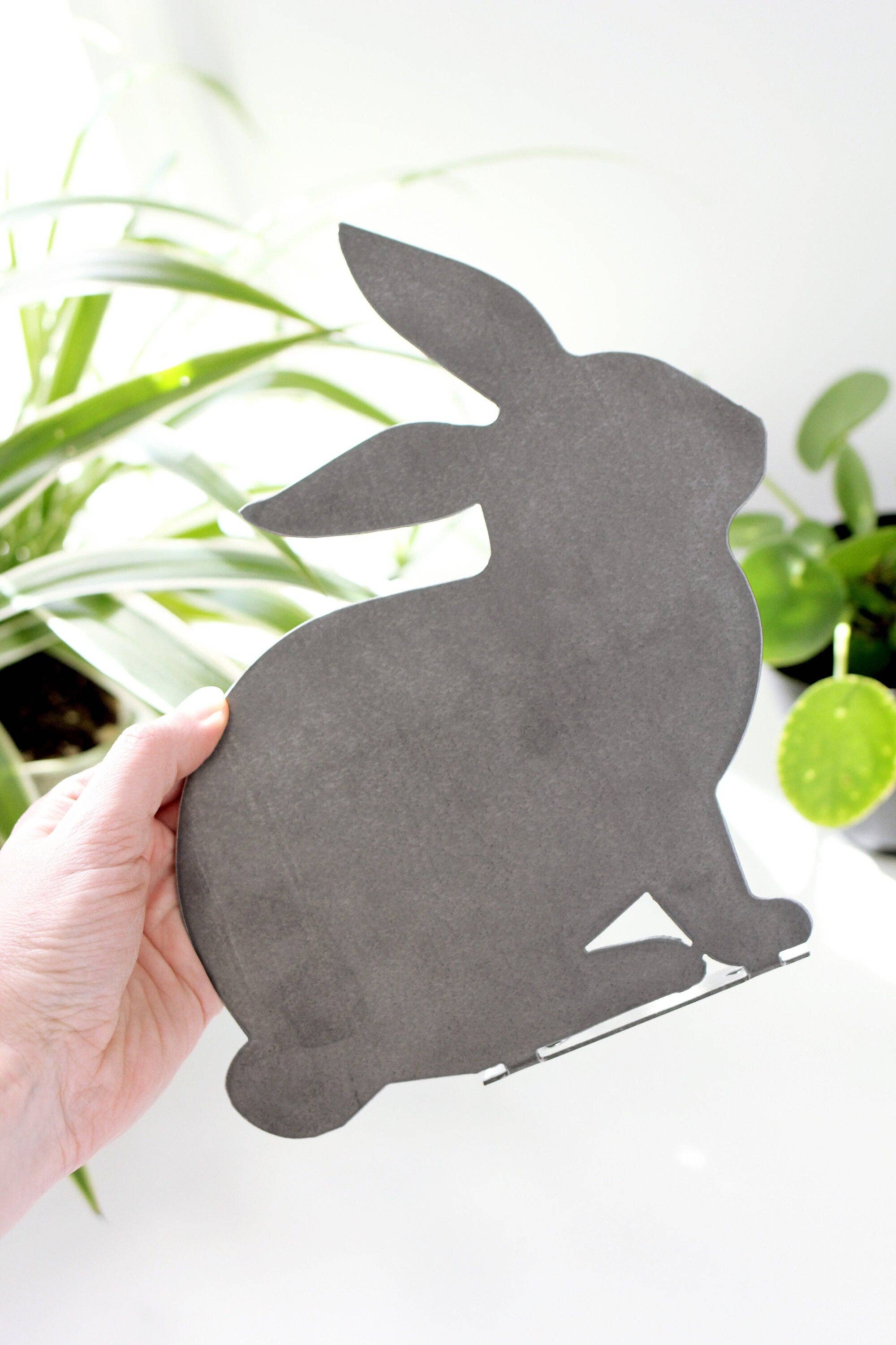 Highland Ridge  |  Handmade Home Decor - Wholesale Outdoor Ornament/Decor - Bunny Statue5