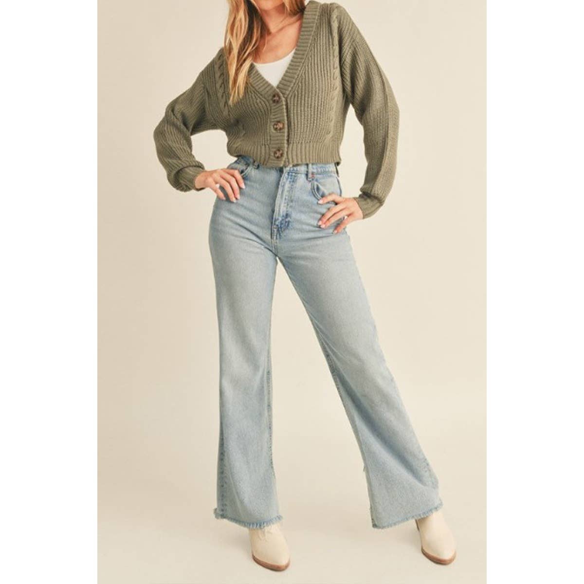 UP CLOTHING – wholesale Cardigan – Women’s – V Neck Cable Knit Crop Sweater Cardigan8